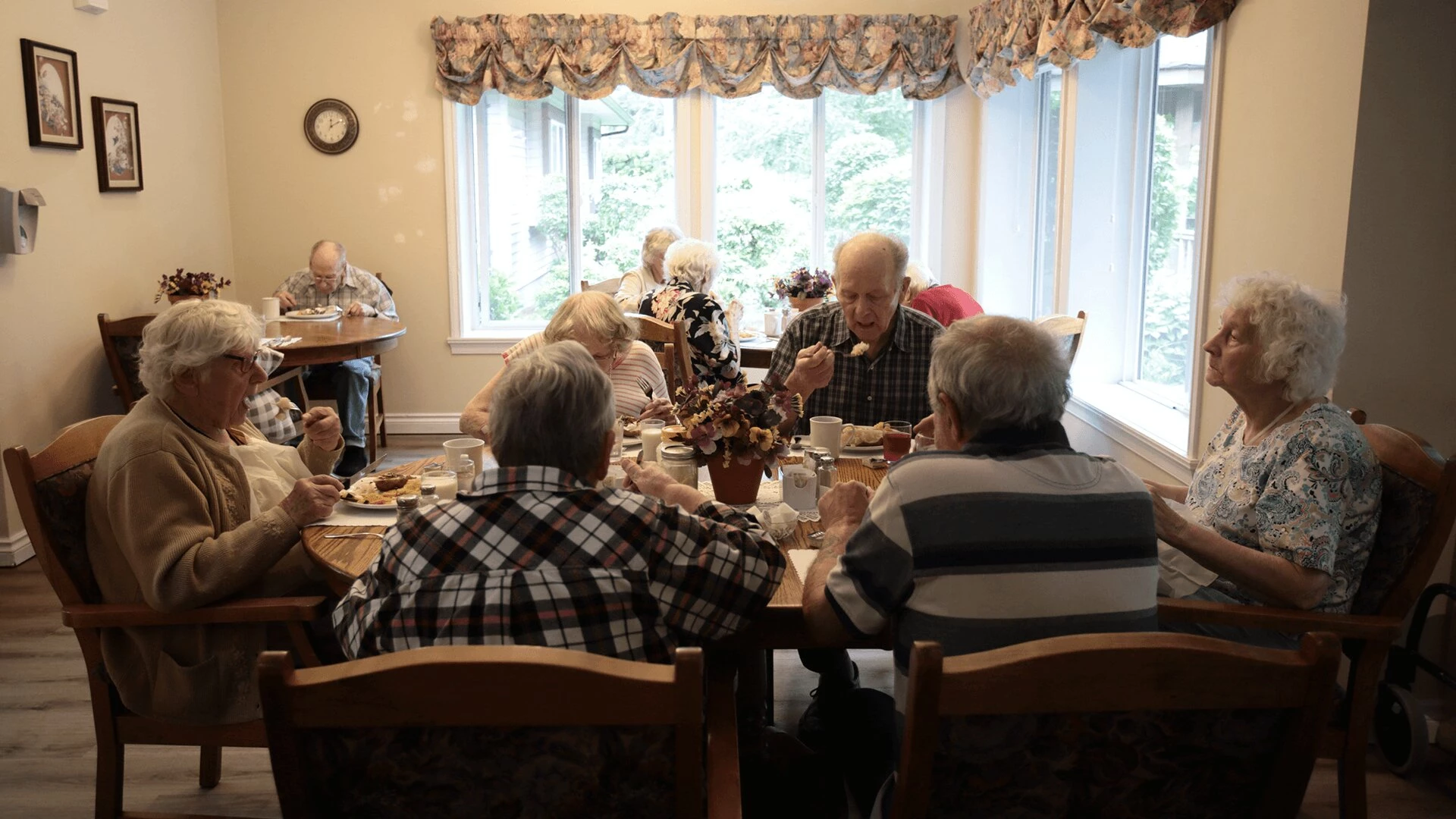 Our chefs create the best meal plans for seniors